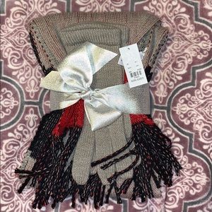 NWT NY&CO scarf and gloves set